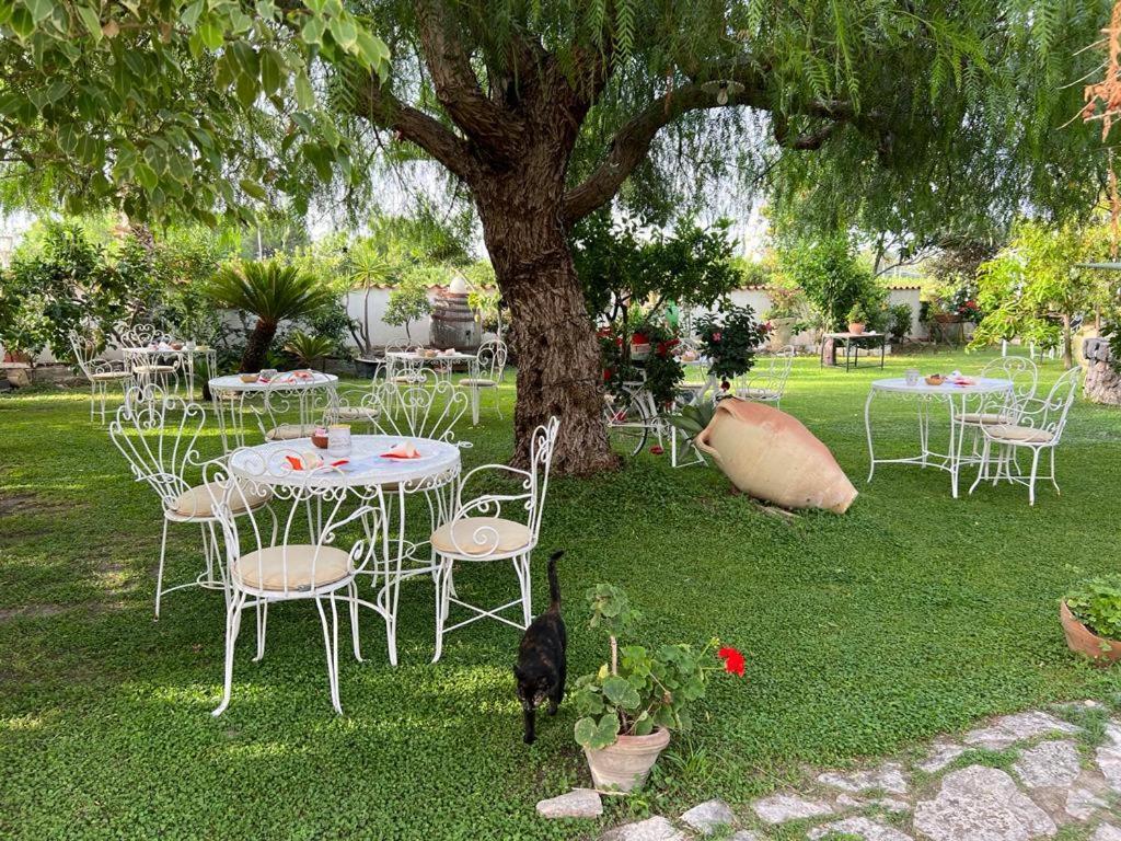 Bed and Breakfast La Capanna Di Giuseppe E Maria Таорміна Екстер'єр фото